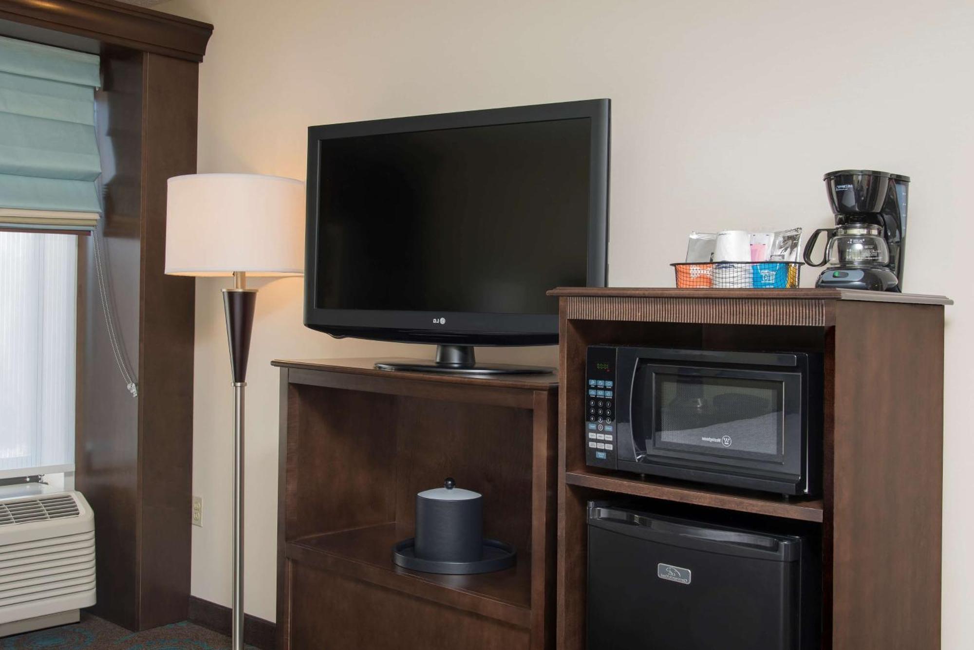 Hampton Inn & Suites Кокомо Екстериор снимка