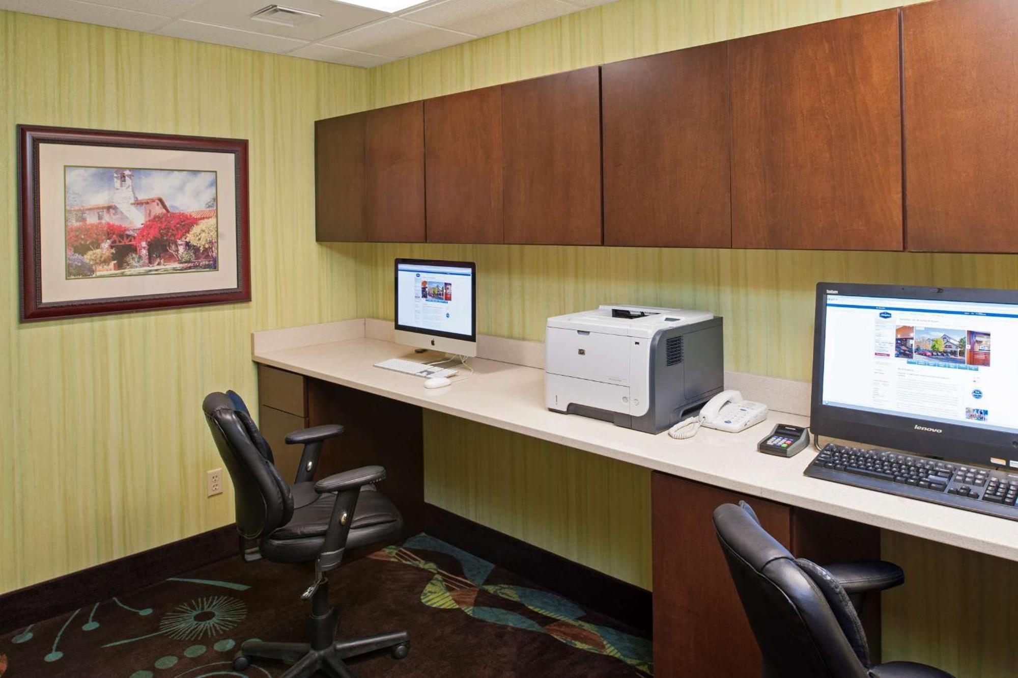 Hampton Inn & Suites Кокомо Екстериор снимка