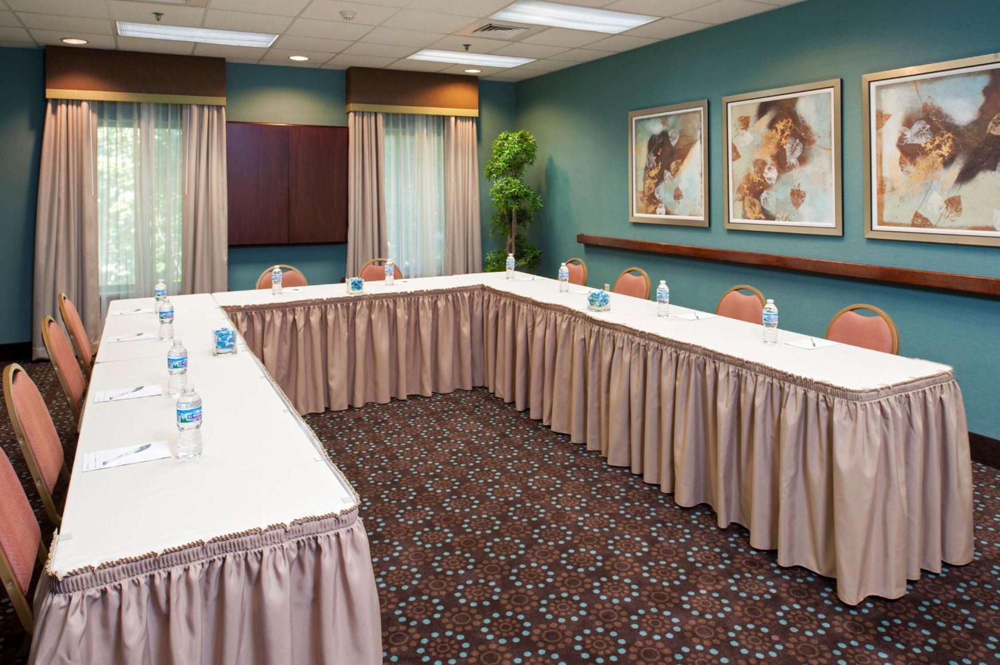 Hampton Inn & Suites Кокомо Екстериор снимка